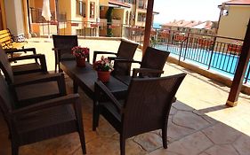 Paradise Dreams Apartcomplex